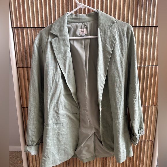 Light green women’s lined linen blazer - Picture 1 of 5